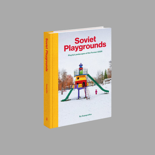 PARQUES INFANTILES SOVIÉTICOS